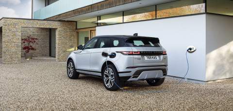 Range rover evoque phev p300e deals test